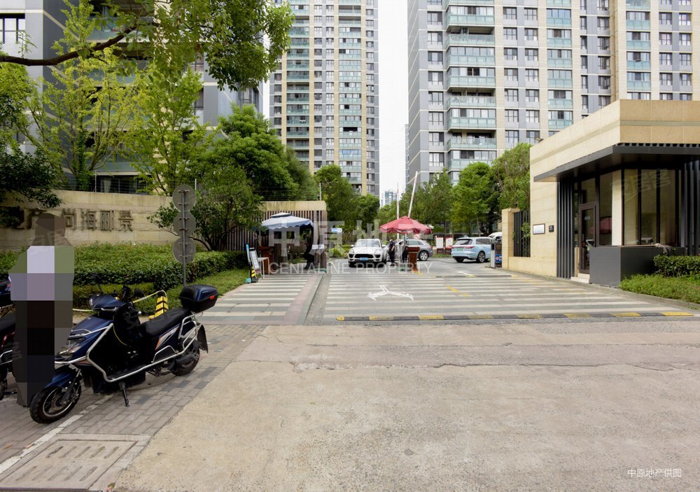 地产尚海郦景3室2厅2卫163.34㎡南2499万