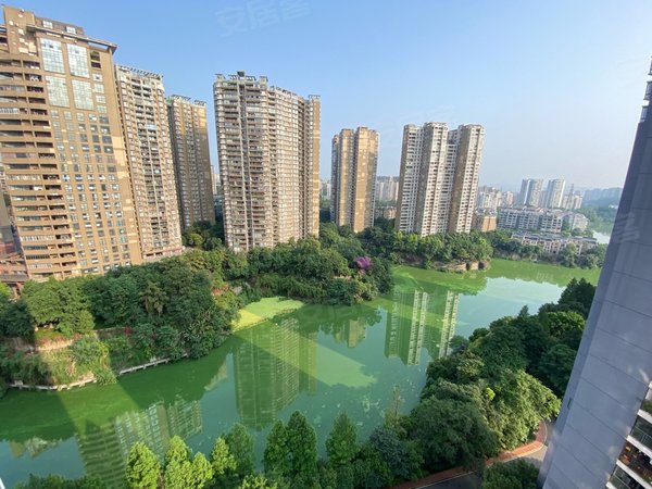重庆渝北回兴莲花半岛回兴9号线宝圣湖站旁,品质小区湖景房 莲花半岛
