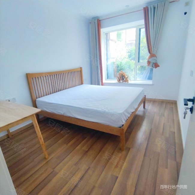 万科幸福里 商品房 临地铁 30平花园 小区新 刚需小三居