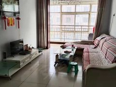宁津城区德百广场出租盐百附近两室一厅,2个空调冰箱洗衣机电视都有,停车方便出租房源真实图片
