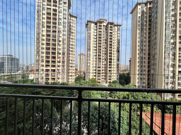 东莞麻涌麻涌城区钜隆碧水湾(商住楼)碧水湾花园一房一厅仅租1000元