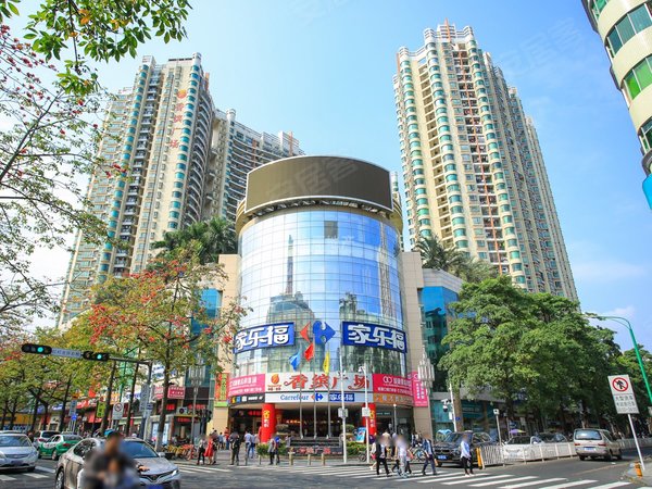 深圳宝安新安香缤广场(已验真)地铁12号线新安公园站,海雅商圈,香缤
