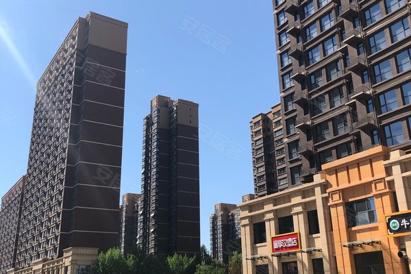 隆基泰和万和城