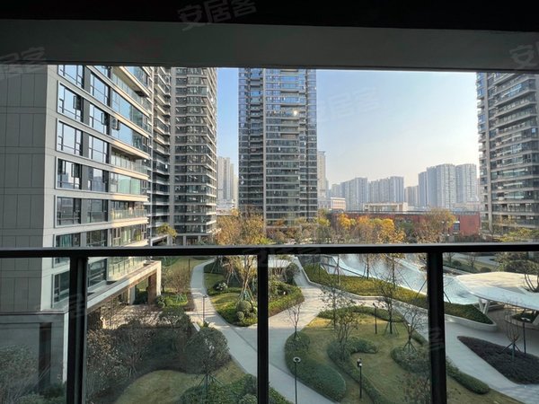 成都成华八里小区青秀阅山府房东急租7号线府青路八里庄理工大学建设