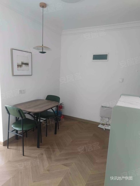 宝林枫景苑南向采光好交通便利近地铁有电梯满二