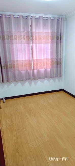 中央公园套二前排出售看房有钥匙