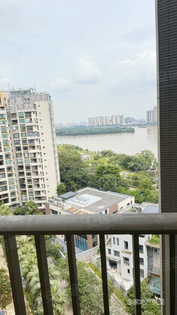 佛山房产网>佛山二手房>顺德二手房>大良新城区二手房>万科新城湾畔>