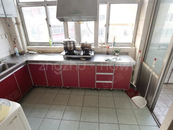 济南市中经四万达凤林小区(北区)育英实验陪读 精装大俩室 新上!