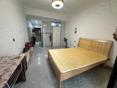 万达附近 鸿浦豪园很便宜 正套单身公寓只要1050
