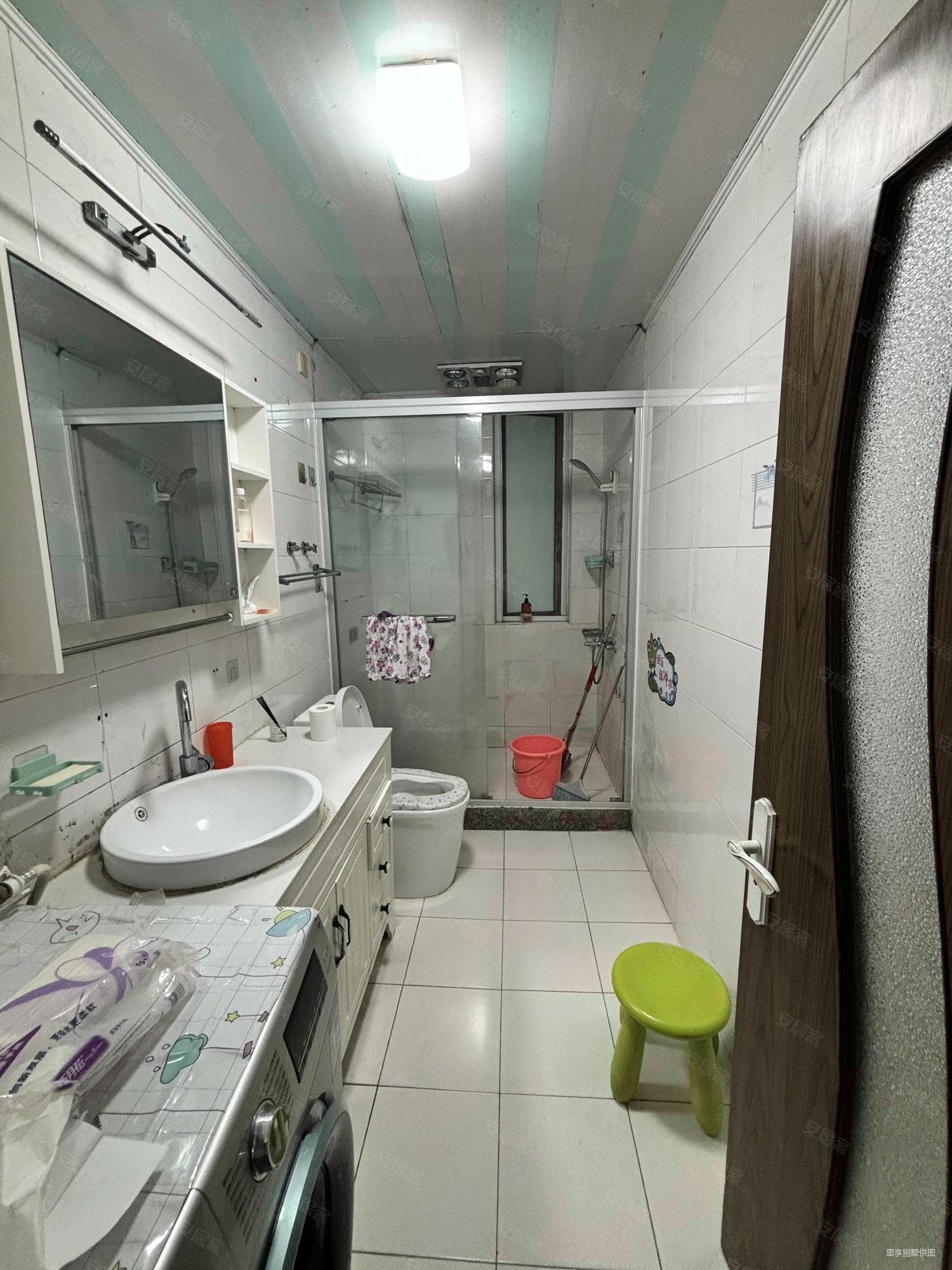 金桥爱建园 性价比不错的一套好房子有钥匙随时看