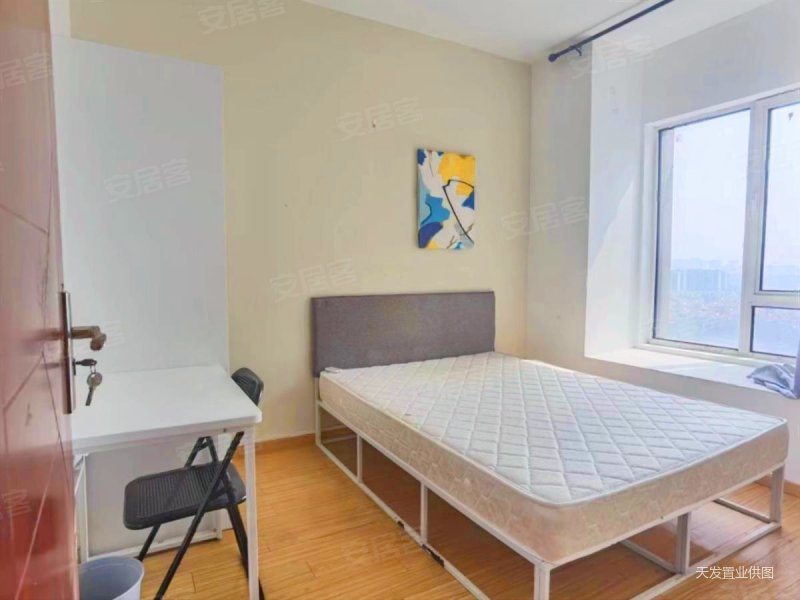 文鼎旁 1号线地铁 改善4房2卫 湖景房 楼层好,天正天御溪岸(a区)二手