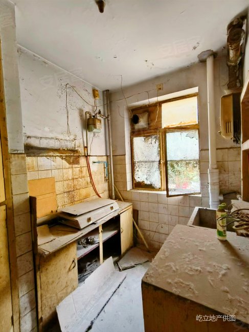 低层  有钥匙  随时看房  济钢新村北区