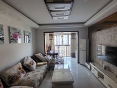 巴中巴州中坝浅水湾1期 3室2厅2卫 112平 南北通透 电梯房出租房源真实图片