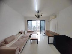 东莞南城鸿福路口元美公寓楼 3室2厅2卫  电梯房 132平米出租房源真实图片