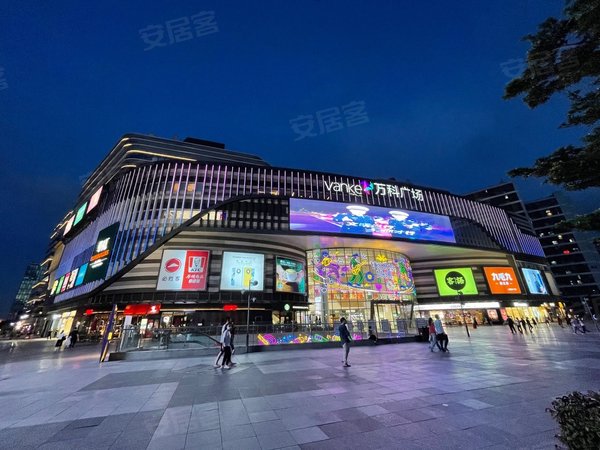 万科广场门口 天河湿地公园环绕 保利物业管理出租房源真实图片