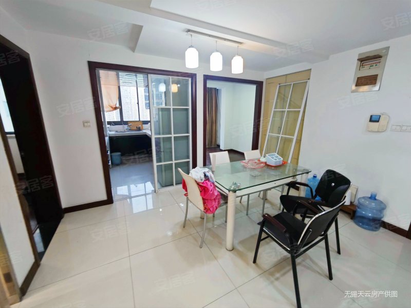 胜利门 中大颐和湾 凤凰城 4房2厅 167平 市中心