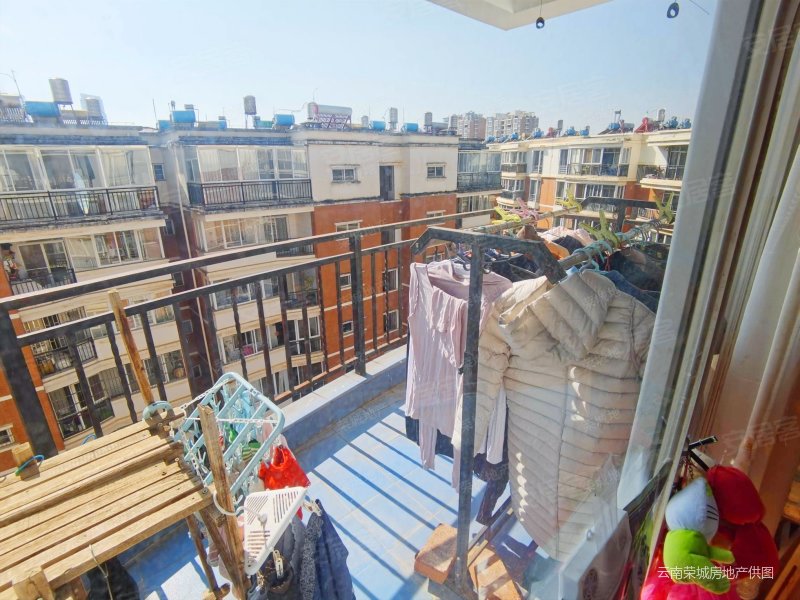 景江花园小区3室1230平售房