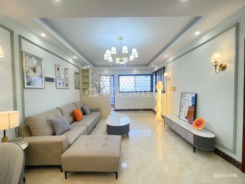 南北通透精装满两年骋望麓涛3室诚心出售价格可议