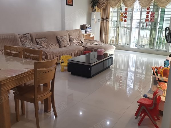 泉州丰泽湖心街建德花园建德花园 3室1厅2卫出租房源真实图片