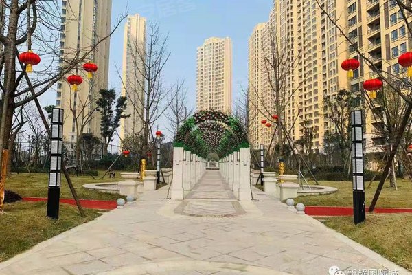 不足,新辉国际城怎么样,新辉国际城周边房产中介经纪人评价-岳阳安居