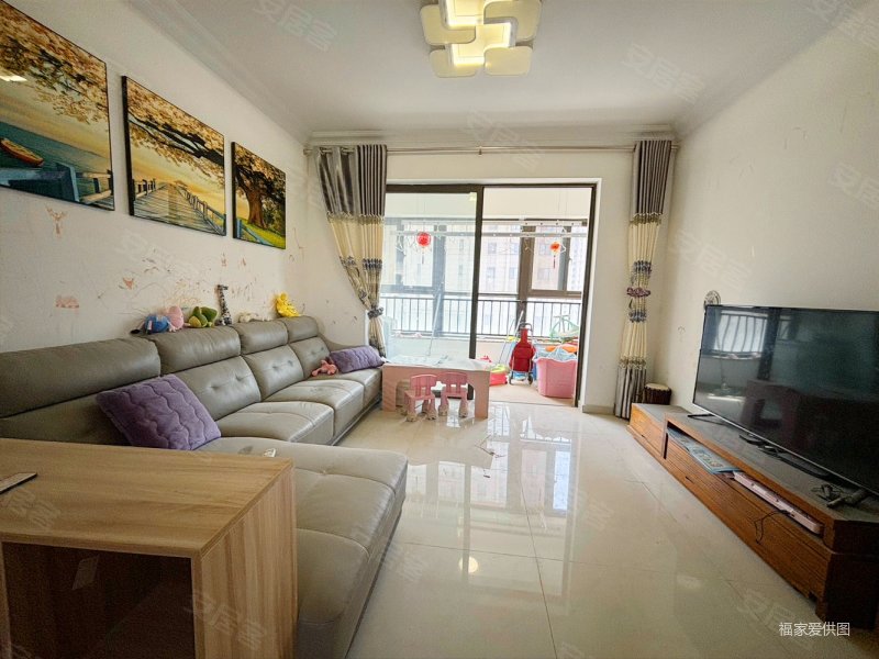 碧桂园诺丁山四组团三室两厅一位115平米,精装修