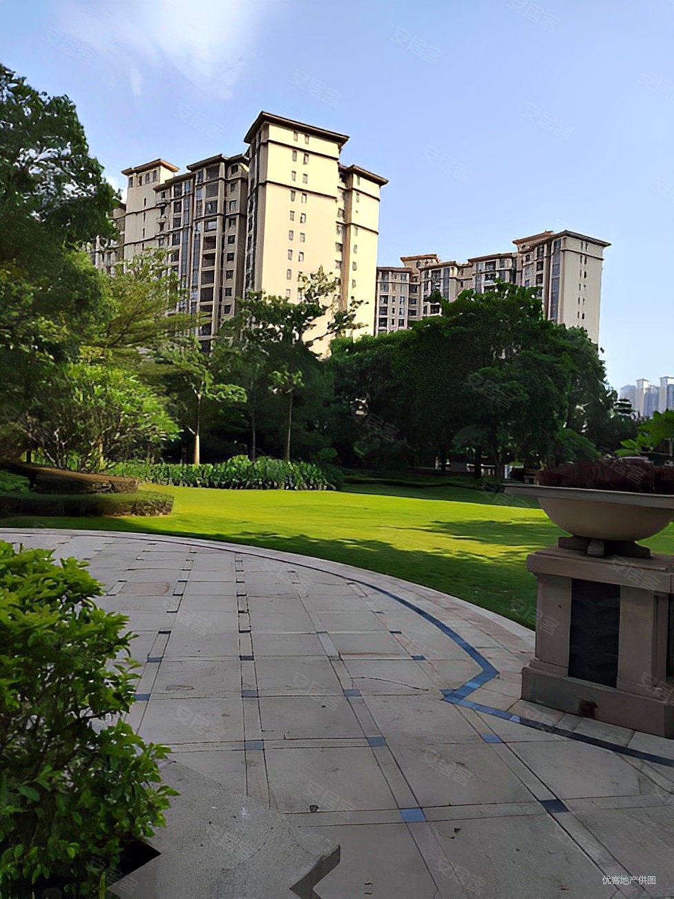 水悦龙湾四房南北通精装修朝南,龙光水悦龙湾二手房,185万,4室2厅,2卫