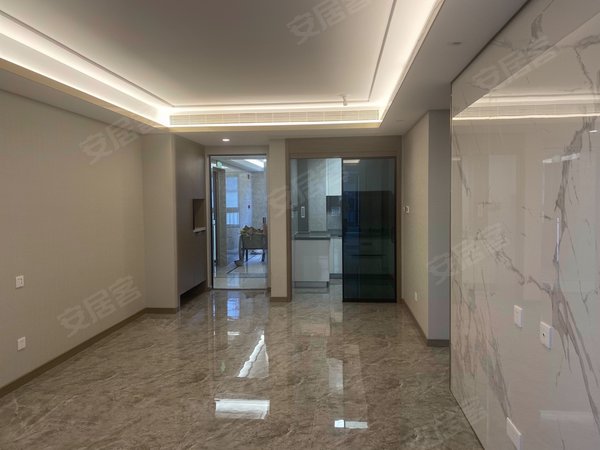 【多图】光年世纪城,客运西站租房,配家具 龙湖光年 精装三房 供暖