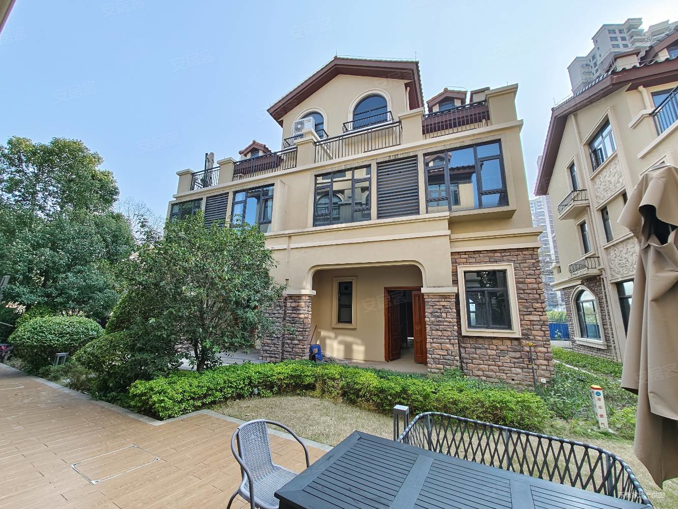 金沙花园二手房,600万,6室3厅,5卫,280平米-中山安居客