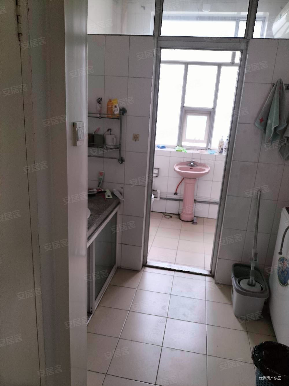 曲家湾社区西苑小区3室2厅1卫123.88㎡南北26万