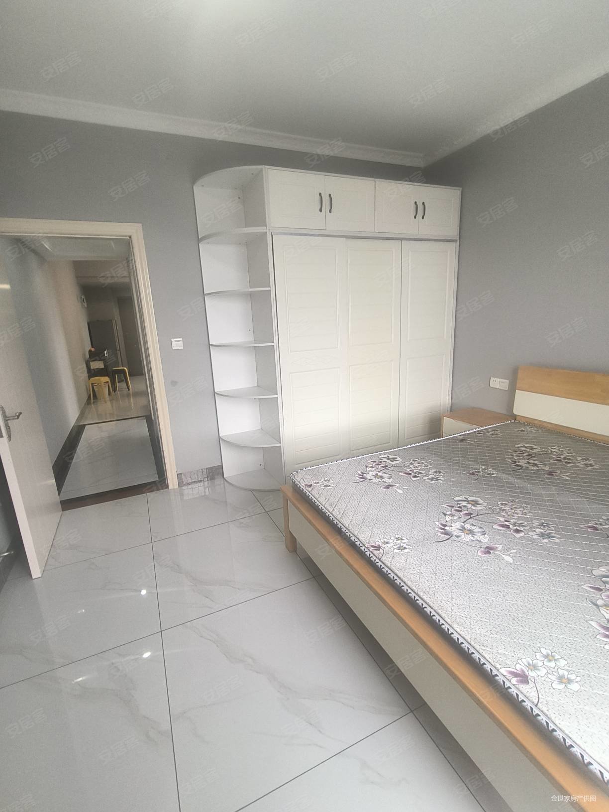 中鼎公园假日2室1厅1卫69.78㎡东南29万