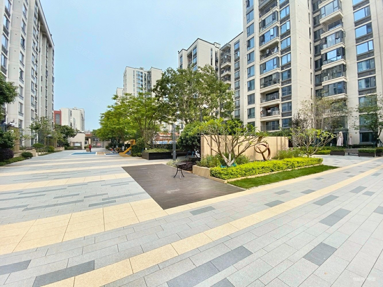 厦门房产网>厦门二手房>翔安二手房>马巷二手房>万科雅居乐金域缇香>