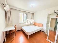 北京朝阳常营我爱我家相寓 常营万象新天四区中楼层4居室小次卧1出租房源真实图片