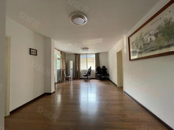 重庆渝北新牌坊锦绣山庄(别墅)价格可谈 加州新牌坊核心商圈 近观音桥