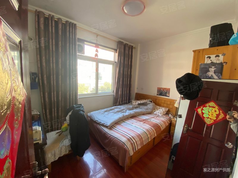 耀邦公馆多层洋房三楼13368平78万三室两厅两卫满五