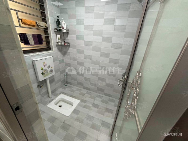 中海悦公馆小三房有电梯精装可拎包入住临地铁小区新