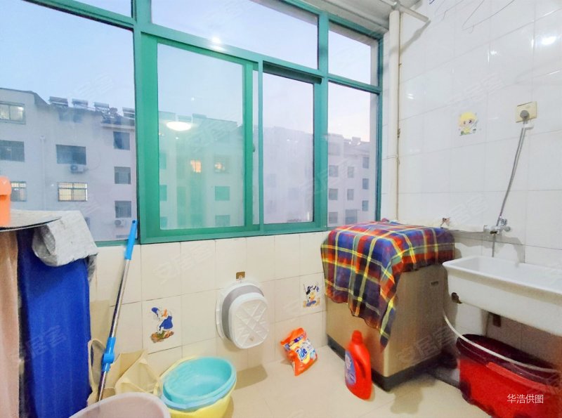 化纤厂路新馨家园紧靠地铁7号线地铁口一梯两户南北通透