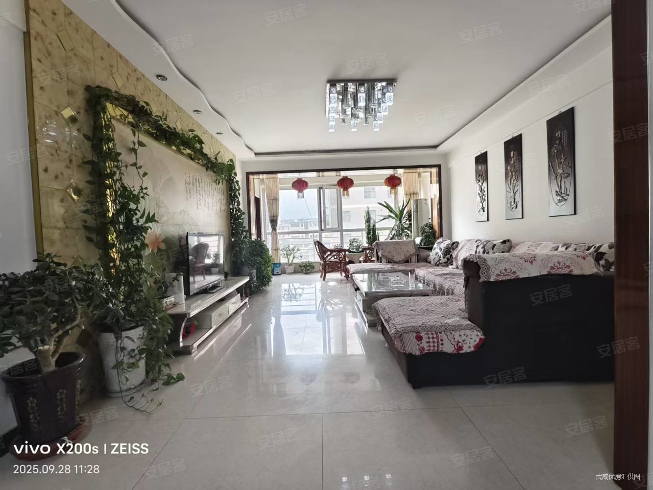 同心苑小区3室2厅1卫118㎡南北58万