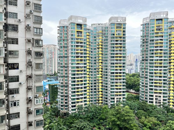 深圳福田皇岗皇御苑(二期)皇御苑(二期) 2室2厅1卫 电梯房 63平出租