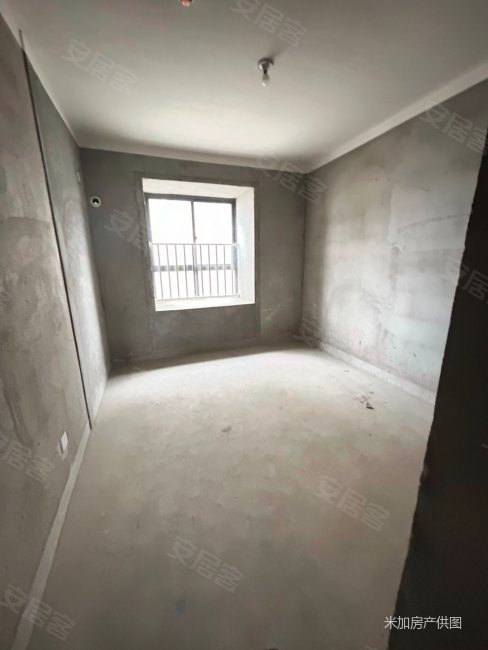 嘉兴房产网>嘉兴二手房>平湖二手房>平湖市区二手房>湖景花苑>488_650