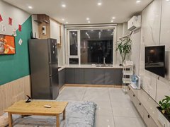 延边珲春靖和出租碧桂园电梯3楼跃4楼64平一室一厅出租房源真实图片