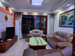 韶关曲江府前中路源河鸿景，拎包入住电梯135方三房两厅1600包物业方便停车出租房源真实图片
