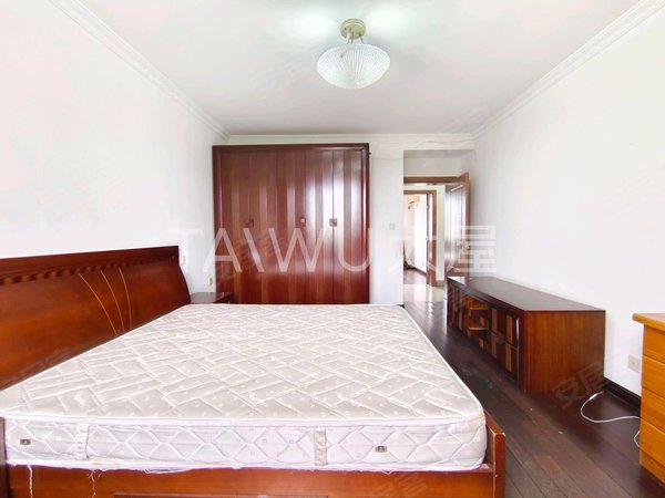 上海松江松江新城景怡花苑(公寓住宅)精装自在 采光好 家具齐全 价格