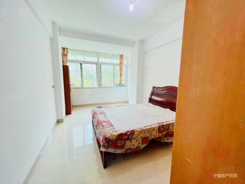 海口房产网>海口二手房>龙华二手房>金宇二手房>众和公寓>800_600