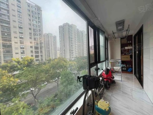 万科新都会1907(市北) 套三双卫 万科品质小区 随时看房