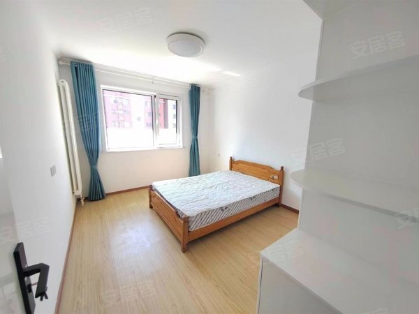 北京海淀上庄清泽园(西区)清泽园一居室南北向适合情侣一家带小孩免