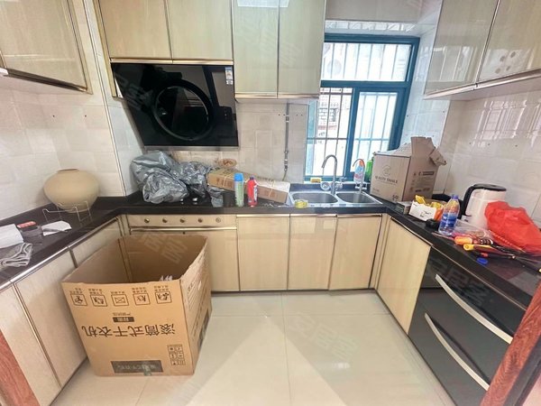 【多图】碧海商业大厦,滨江东租房,海珠区客村 | 碧海大厦3室2厅 简约