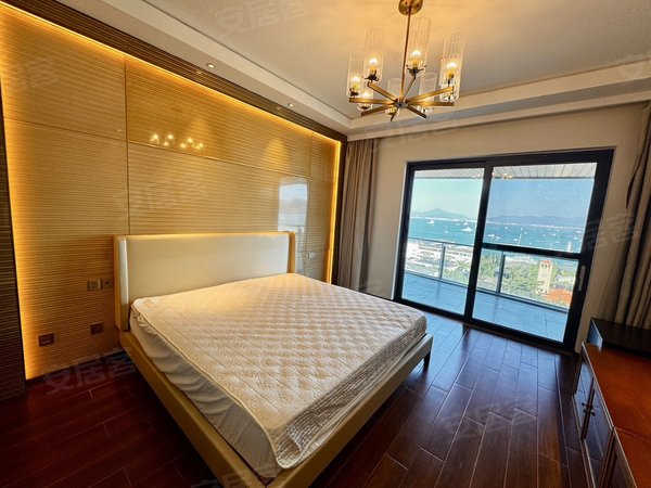 三亚吉阳鹿回头复地鹿岛年租20万  复地鹿岛 4房3卫  高层一线海景 南北通透出租房源真实图片