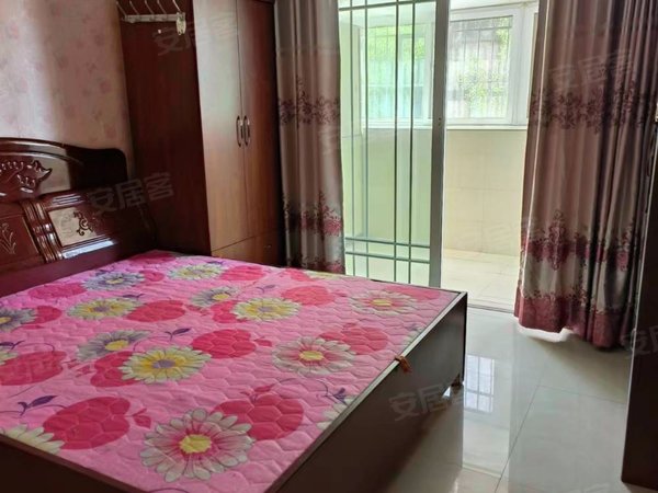 【多图】金阁花园,泺口租房,金阁花园双气三楼一梯两户随时看房物品