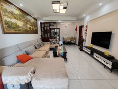 曲靖麒麟明珠广场文体公园旁精装房出租 家具家电齐全电梯房中间楼层装修清爽干净出租房源真实图片