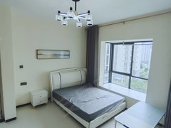 柳州城中公园锦绣龙城电梯单间独卫可做饭业主发布非中介押一付一城中万达旁出租房源真实图片